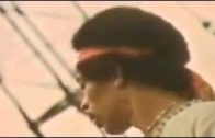Jimi-Hendrix-The-Star-Spangled-Banner-American-Anthem-Live-at-Woodstock-1969